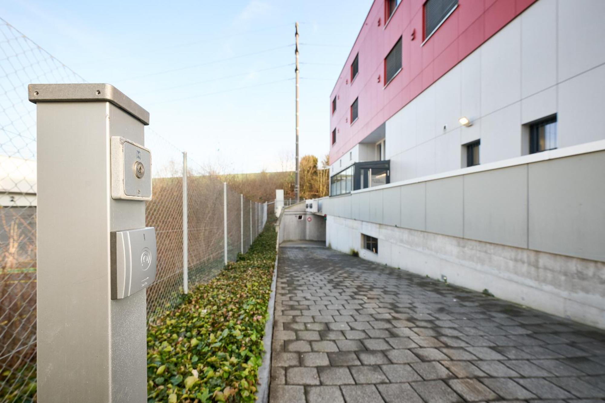 Hotel am Kreisel: Self-Service Check-In Hotel Lachen Exterior foto